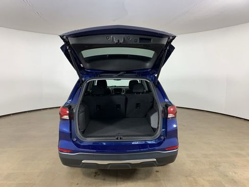 Used 2022 Chevrolet Equinox LT image 12