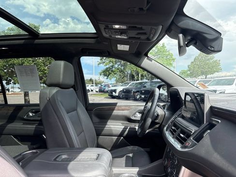 Used 2023 Chevrolet Tahoe Z71 w/ Luxury Package AWD/4WD image 26
