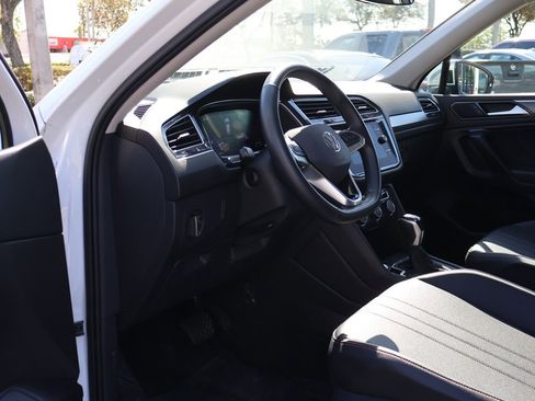 Used 2024 Volkswagen Tiguan Wolfsburg Edition image 29