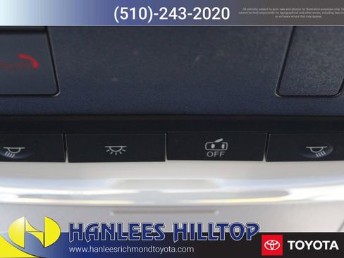 Used 2024 Mitsubishi Outlander SE image 24