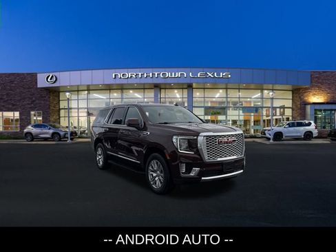 Used 2023 GMC Yukon Denali image 3
