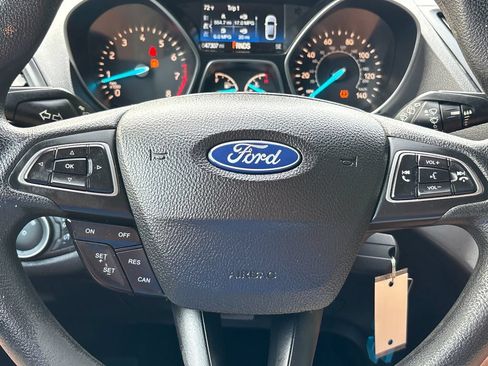 Used 2018 Ford Escape S FWD image 5