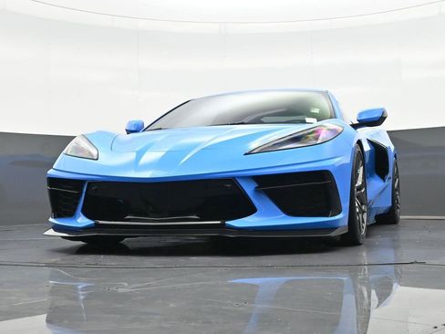 Used 2020 Chevrolet Corvette Stingray Preferred Cpe w/ 2LT Preferred Equipment Group RWD image 32