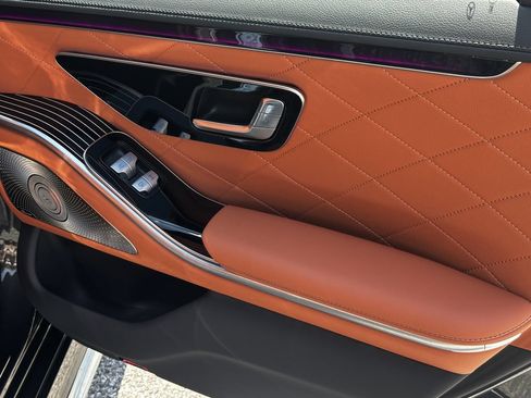 Certified 2024 Mercedes-Benz S 580 4MATIC Sedan image 19