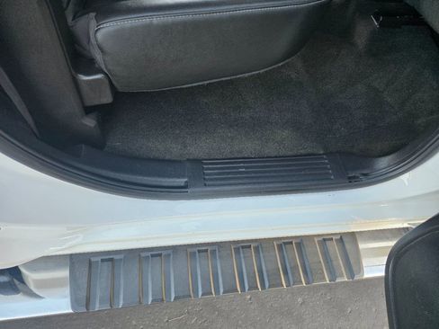 Used 2018 GMC Sierra 1500 SLT image 31