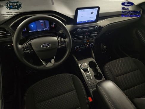 Certified 2023 Ford Escape Active AWD/4WD image 32