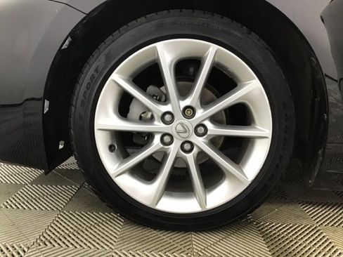 Used 2012 Lexus CT 200h image 24