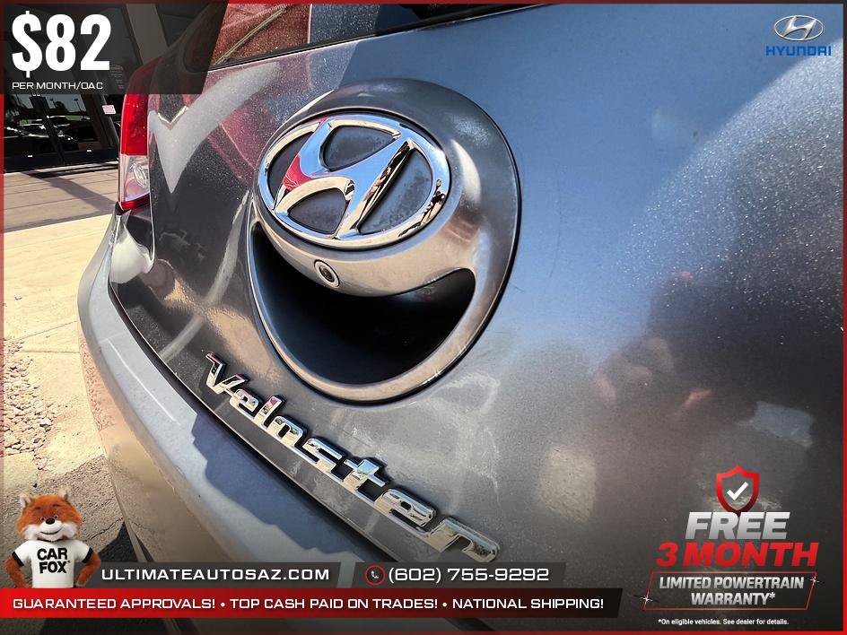Used 2015 Hyundai Veloster FWD image 23