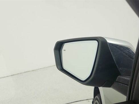 Certified 2019 Chevrolet Equinox Premier image 17