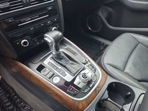 Used 2013 Audi Q5 2.0T Prestige AWD/4WD image 28