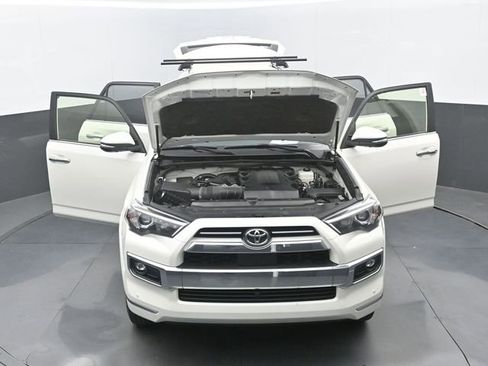 Used 2023 Toyota 4Runner Limited AWD/4WD image 37