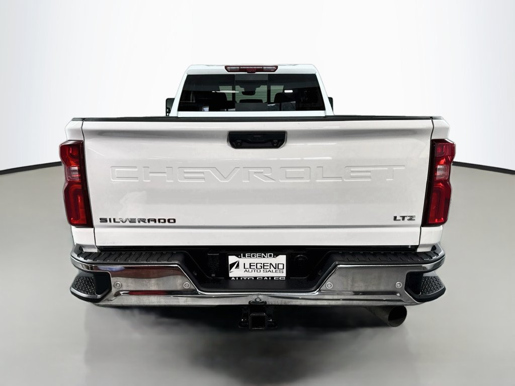 Used 2026 Chevrolet Silverado 3500 LTZ w/ LTZ Plus Package AWD/4WD image 8