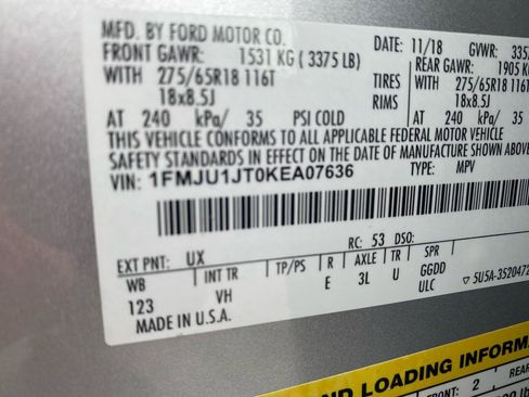 Used 2019 Ford Expedition XLT w/ Equipment Group 202A AWD/4WD image 22