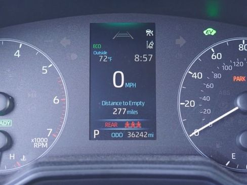 Certified 2024 Toyota Corolla SE image 19