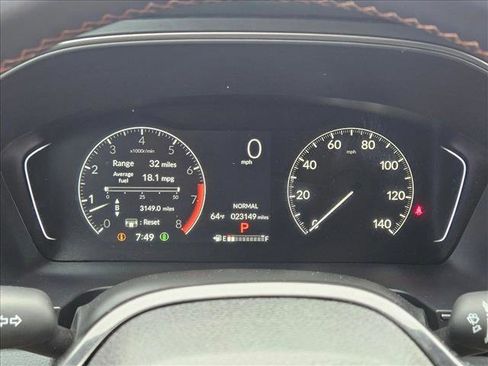 Used 2025 Honda Pilot TrailSport image 11
