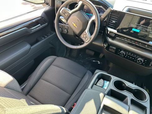 New 2026 Chevrolet Silverado 1500 LT image 19