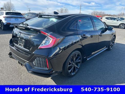 Used 2018 Honda Civic Sport image 7