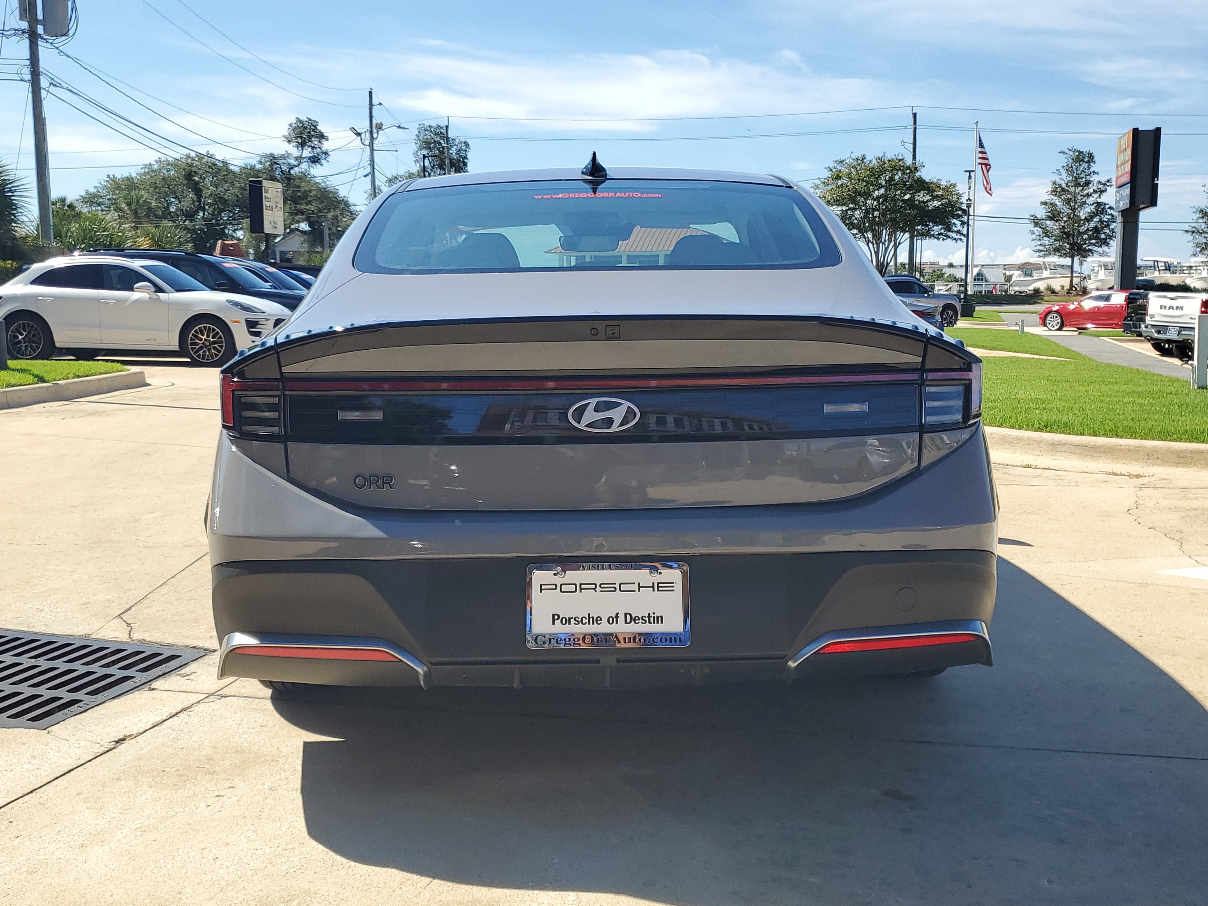 Used 2025 Hyundai Sonata SE FWD image 11