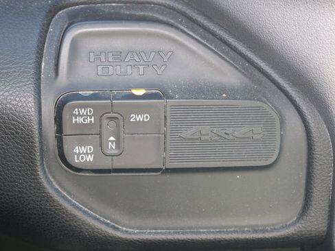 Used 2024 RAM 2500 Big Horn image 30