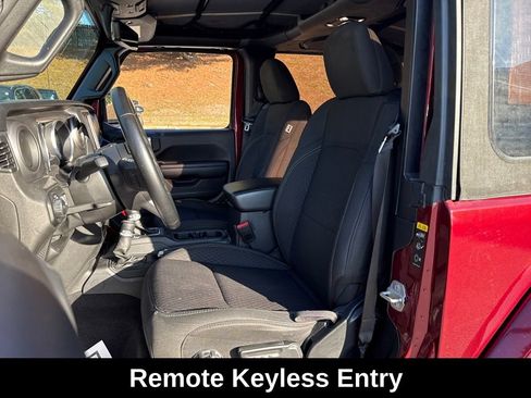 Used 2021 Jeep Wrangler Sport image 12