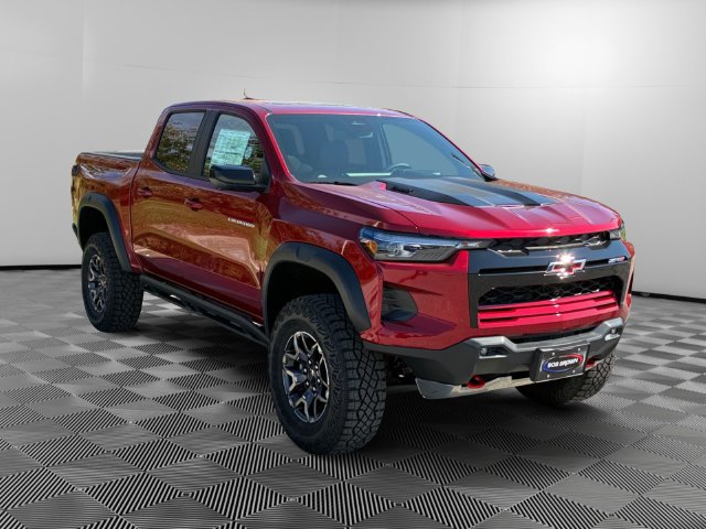 New 2026 Chevrolet Colorado ZR2 w/ Technology Package AWD/4WD image 7