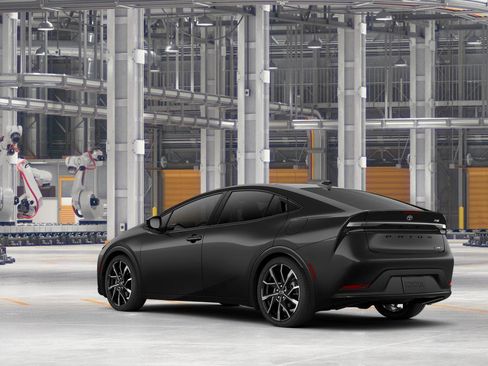 New 2026 Toyota Prius Plug-In Hybrid FWD image 6