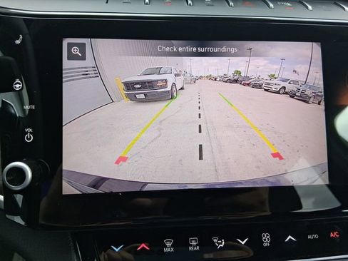 New 2026 Jeep Grand Cherokee Limited RWD image 17