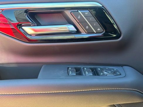 New 2026 Chevrolet Tahoe Premier w/ Sun And Tow Package AWD/4WD image 32