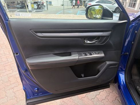 Certified 2023 Honda CR-V Sport image 8