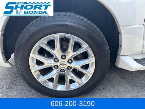 Used 2017 Ford Expedition EL Limited AWD/4WD image 11