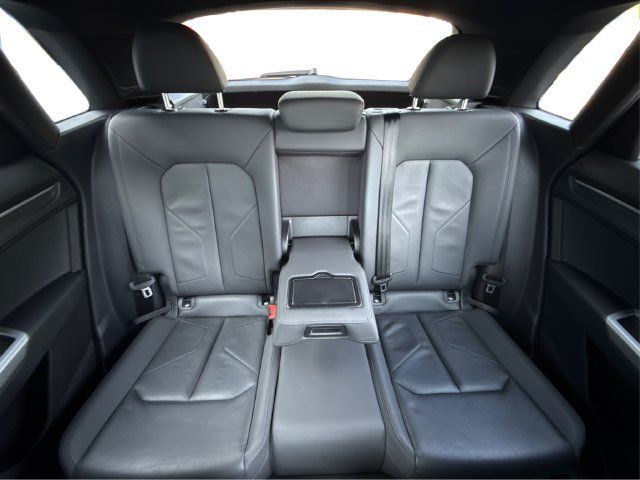 Used 2021 Audi Q3 2.0T Premium AWD/4WD image 16