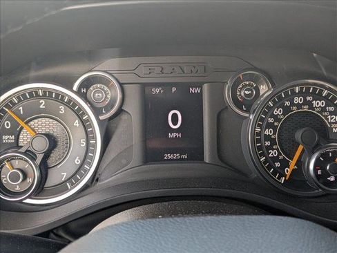 Used 2022 RAM 1500 Big Horn image 10