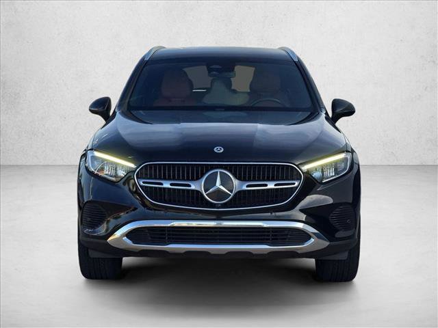 Used 2023 Mercedes-Benz GLC 300 image 2