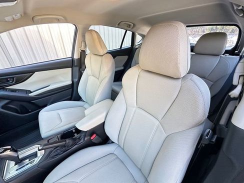 Used 2017 Subaru Impreza 2.0i image 11