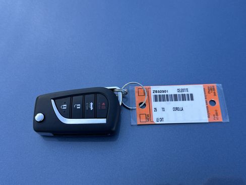 Certified 2025 Toyota Corolla LE image 35