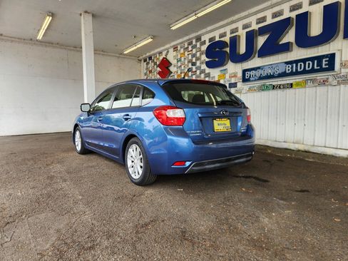 Used 2014 Subaru Impreza 2.0i Premium w/ All-Weather Package w/CVT AWD/4WD image 9
