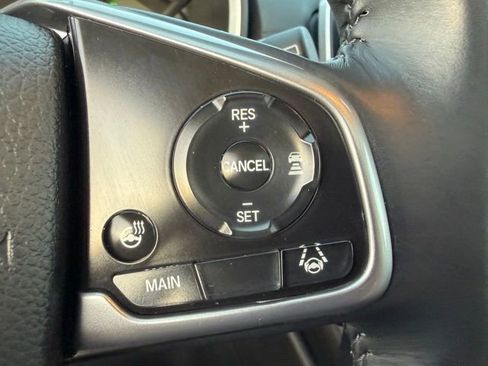 Used 2022 Honda CR-V Touring image 16