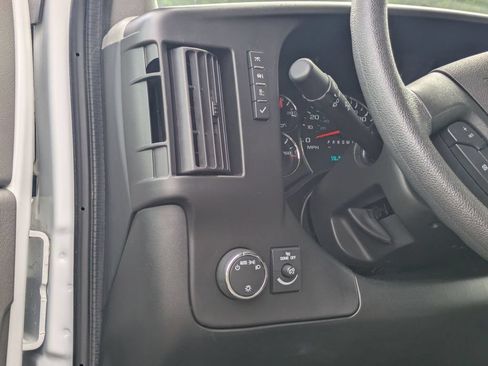 Used 2023 Chevrolet Express 3500 LS RWD image 13