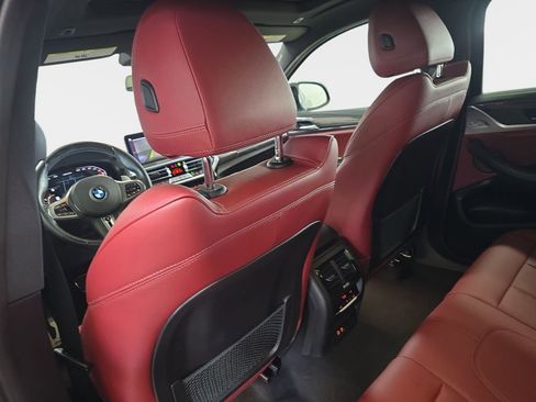 Certified 2023 BMW X4 M40i w/ Premium Package image 16