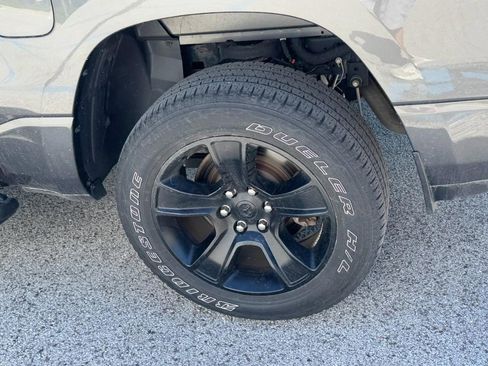 Used 2024 RAM 1500 Big Horn AWD/4WD image 10
