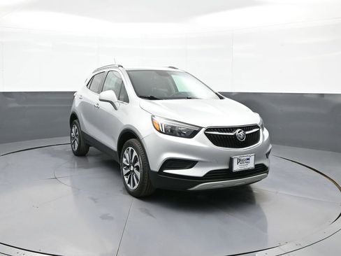 Used 2022 Buick Encore Preferred w/ Safety Package image 3