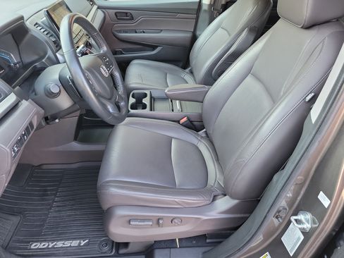 Used 2022 Honda Odyssey EX-L image 9