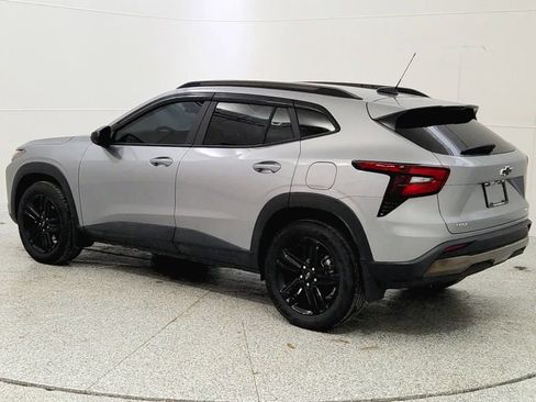 Used 2025 Chevrolet Trax ACTIV w/ Driver Confidence Package image 5