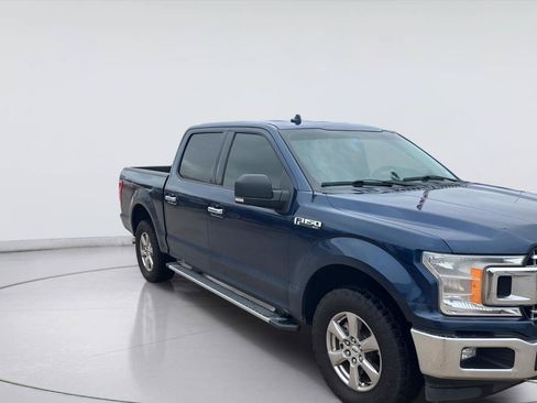Used 2018 Ford F150 XLT w/ Equipment Group 302A Luxury AWD/4WD image 2