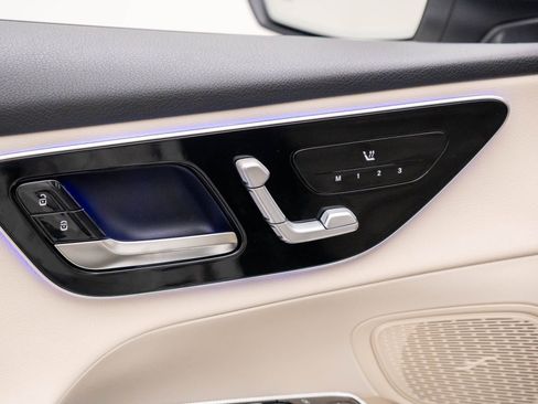 New 2026 Mercedes-Benz GLC 300 GLC 300 image 15