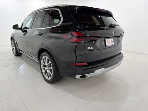 Used 2026 BMW X5 xDrive40i w/ Climate Comfort Package AWD/4WD image 3