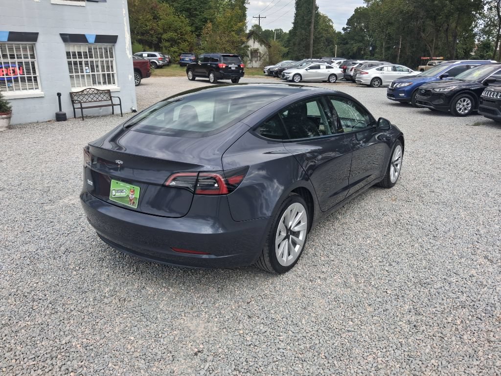 Used 2023 Tesla Model 3 Standard Range RWD image 2