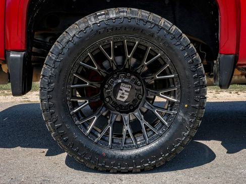 Used 2020 GMC Sierra 2500 SLE w/ SLE Value Package; image 58