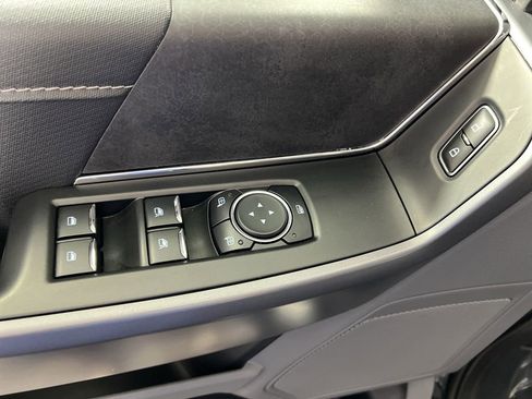 Used 2025 Ford F150 XLT w/ Equipment Group 301A Standard image 21