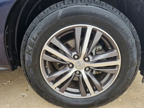 Used 2019 INFINITI QX60 Pure FWD image 3